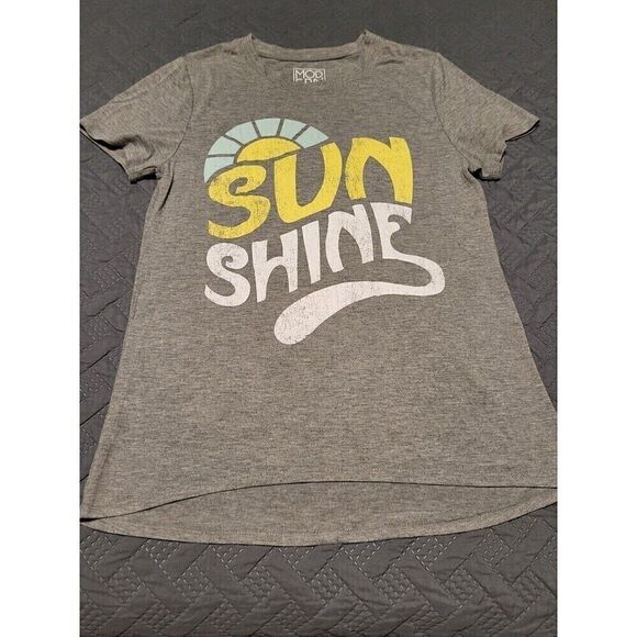 Modern Lux Tops - Modern Lux Sunshine Graphic Women's Short Sleeved Tee Shirt Size Small